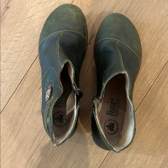 El Naturalista Green Leather Ankle Boots w side zip. Size 41 (size 10). - Picture 8 of 11